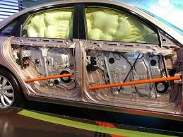 Designing a Robust Hinge Mechanism for Trunk Applications in Modern Vehicles