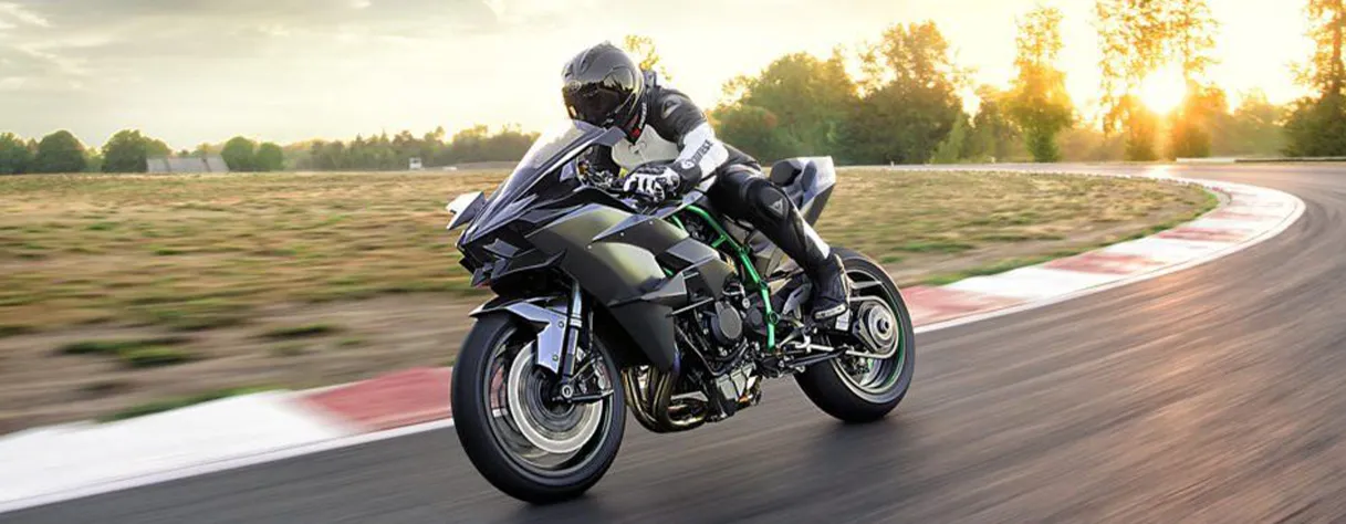 Smart Components for the Automotive Industry Enhancing Efficiency and Performance