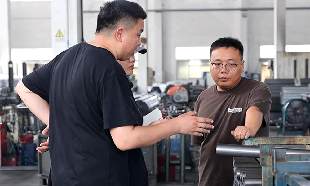 Dimensions and Specifications for Seamless Steel Pipes in Various Applications