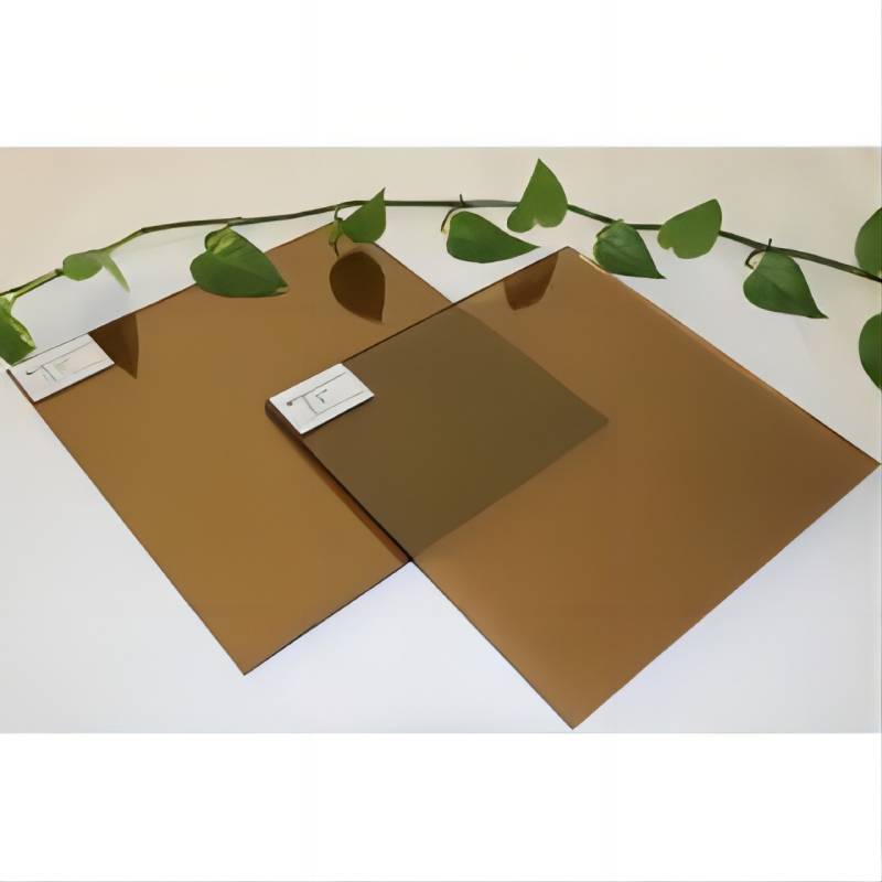 тарҳҳои оинаи шишаи ранга