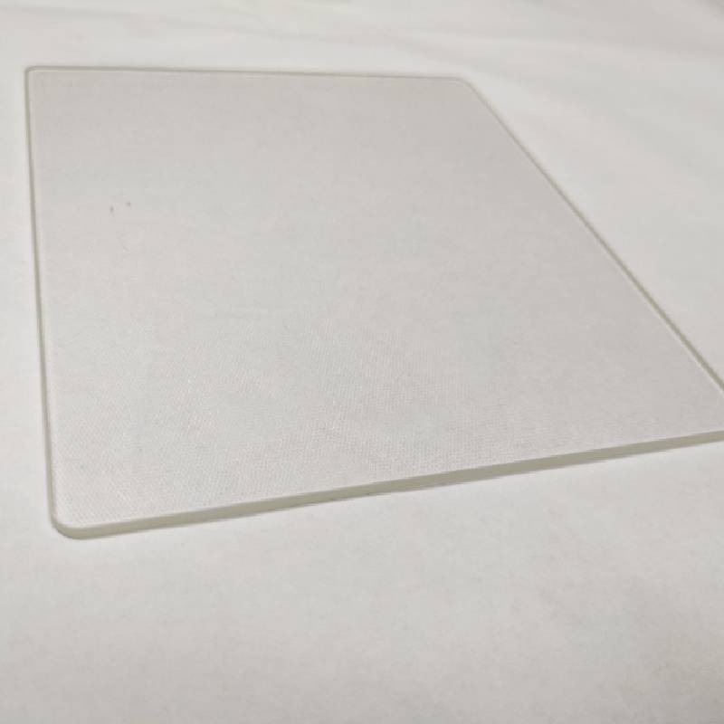 Reflective Glass in Shades of Grey for Contemporary Design Elements