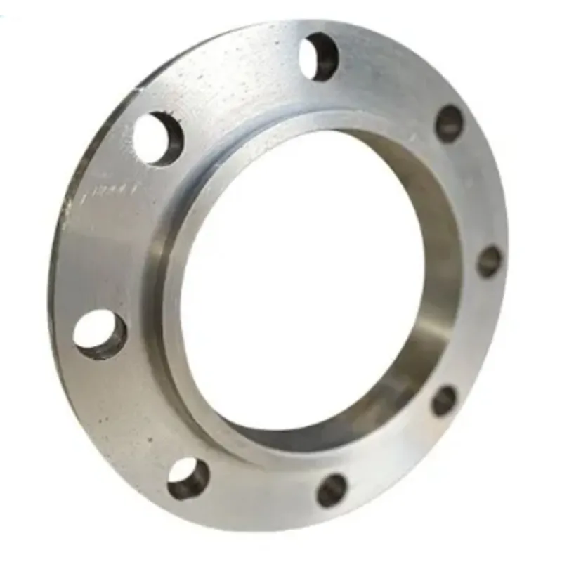 grande tubo metallico