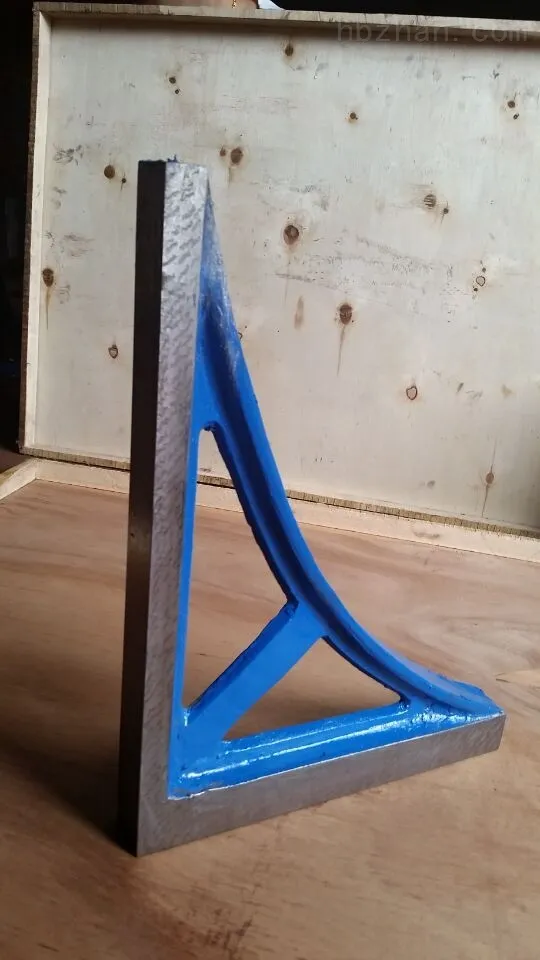 Perfect Your Measurements with the Right Angle Square