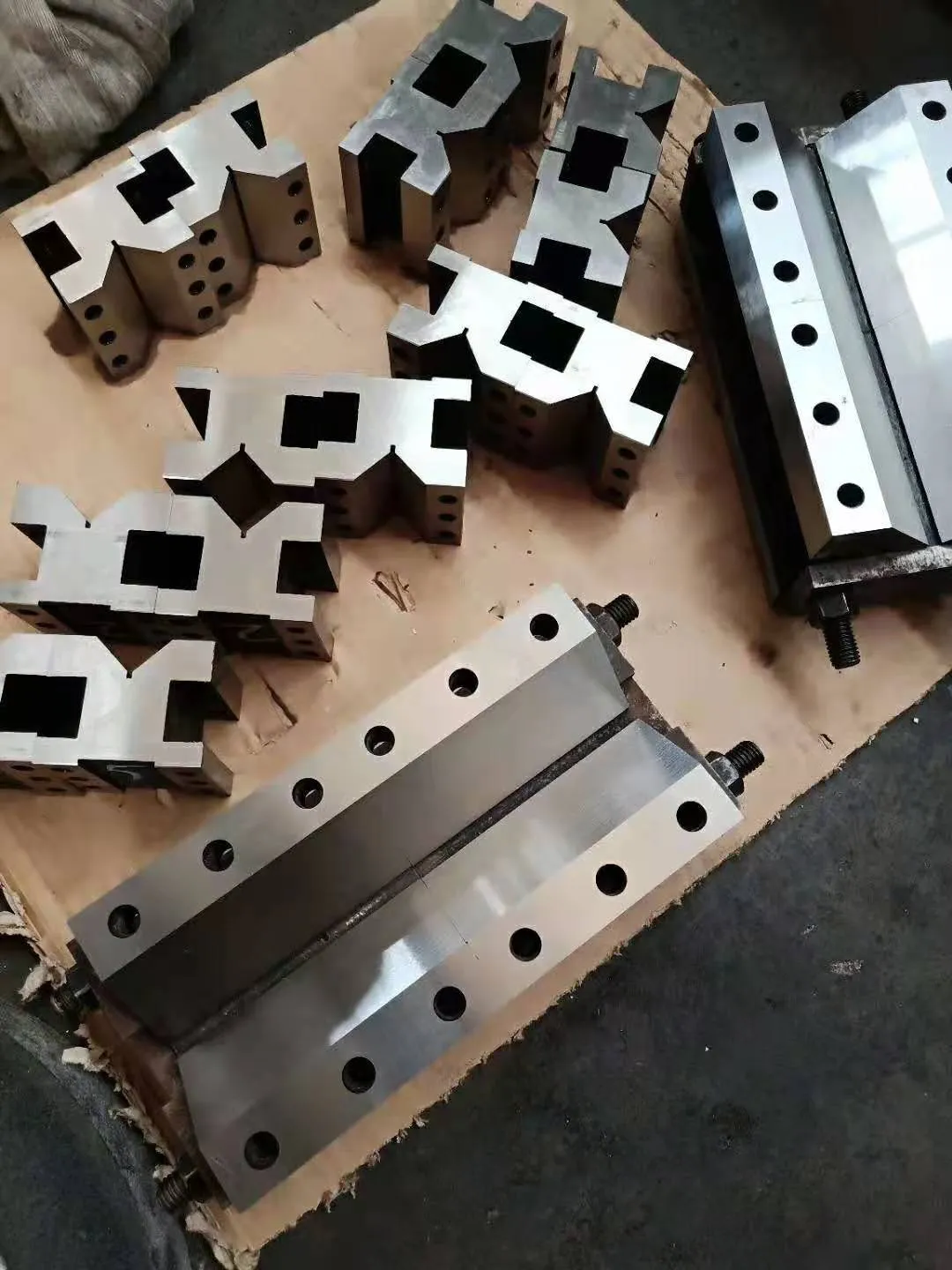 V Blocks for Sale: Types, Uses, and Best Heavy-Duty Frame V Options