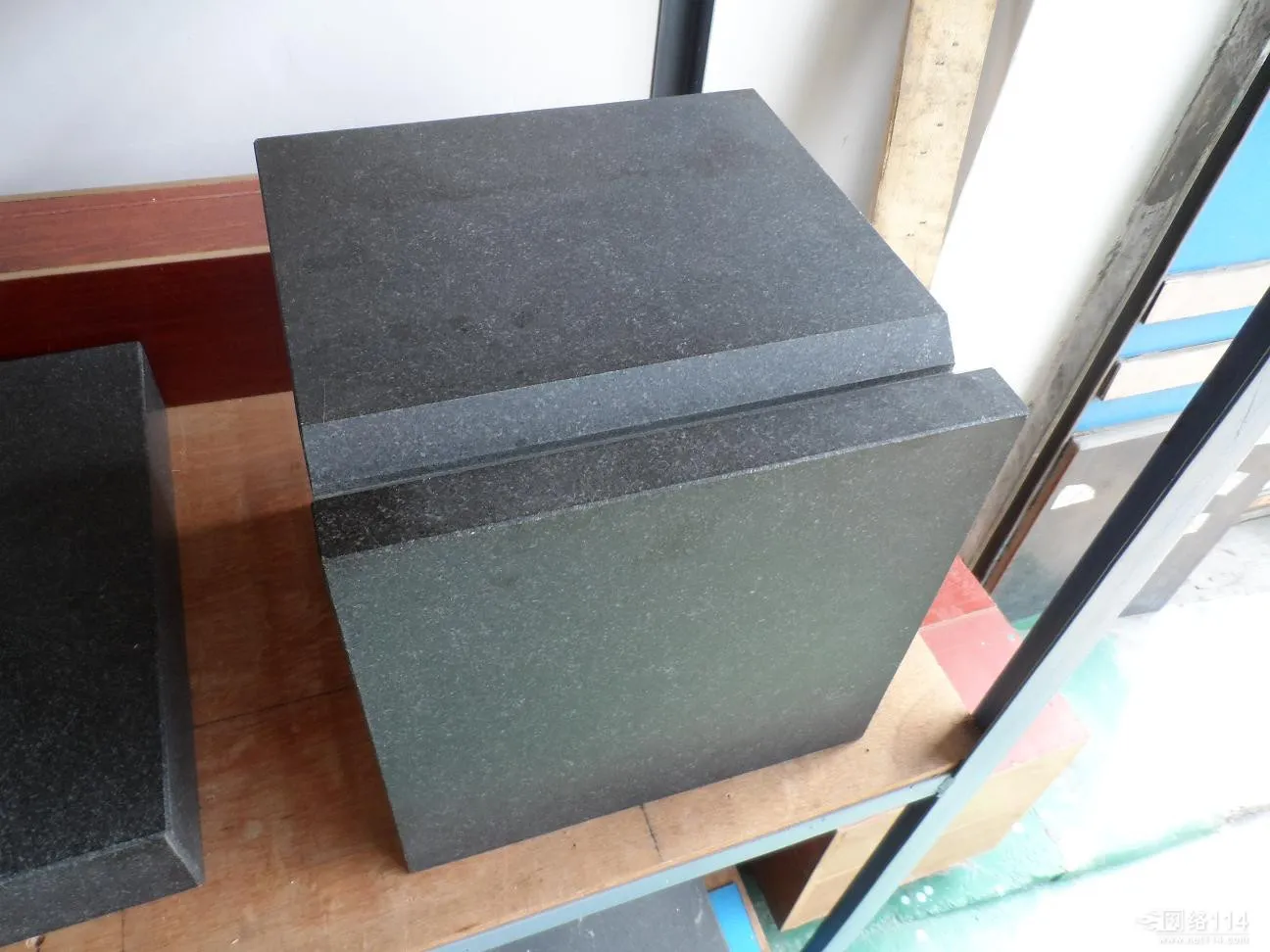 Features of Granite Inspection Block