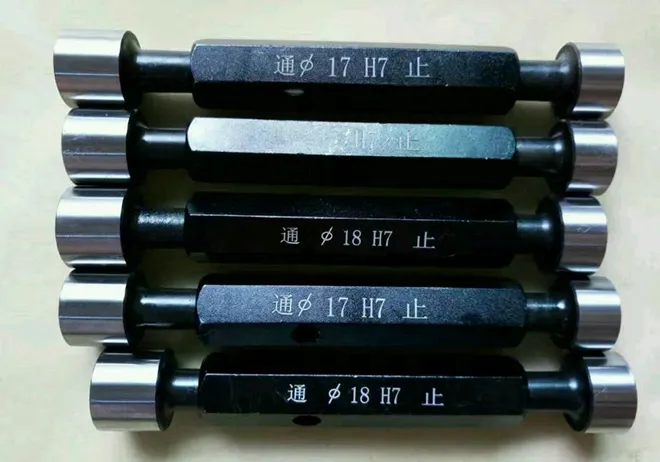 16mm Welding Table Clamps for Secure and Adjustable Workholding Solutions