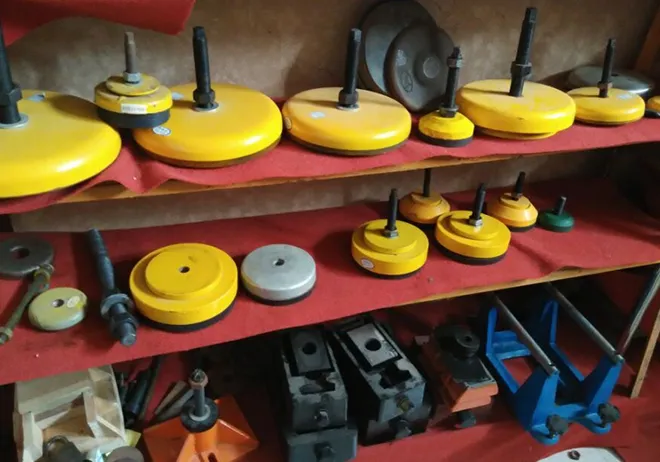 Pad Irons for Machine Tool Support