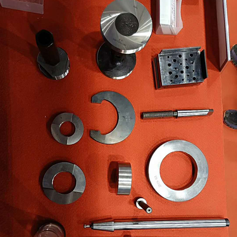 Understanding the Functionality of Stop and Check Valves in Piping Systems