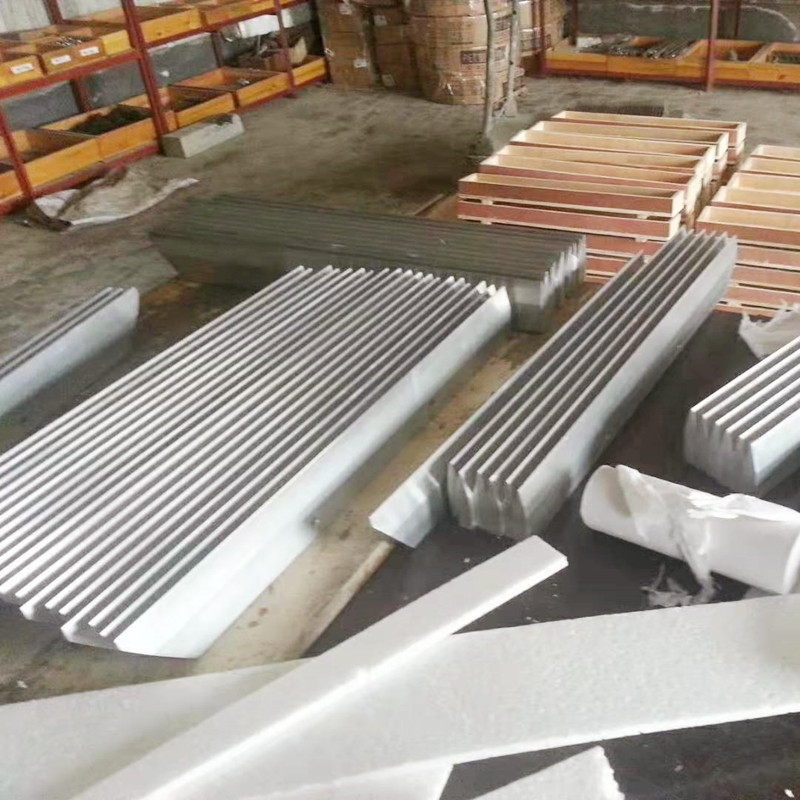 Choosing the Right Joist Hanger for Your Wood Construction Projects and Applications