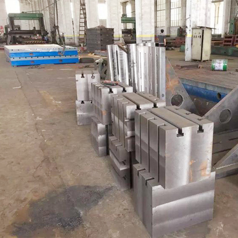 Cost of 2 inch globe valve and similar products on the market