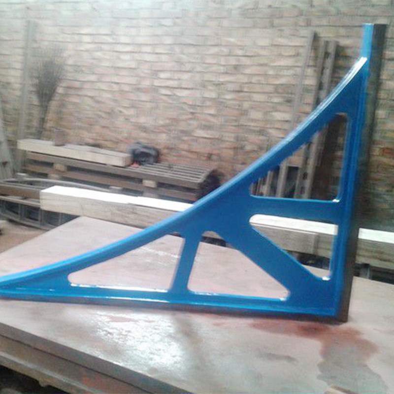 Durable Metal Hurricane Straps for Enhanced Structural Integrity and Wind Resistance in Construction Projects