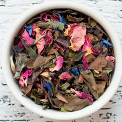 A Guide to Choosing Colorful Small Stones for Your Garden Decor