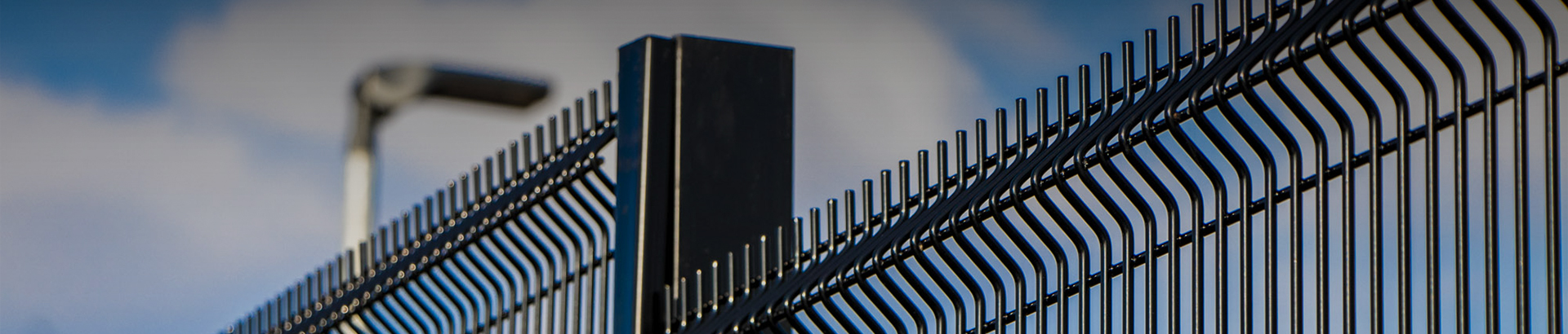 Innovative Designs for Durable Metal Fencing and Steel Fence Posts for Your Outdoor Spaces