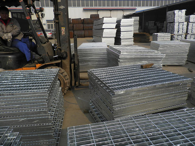 used 8 ft high chain link fence