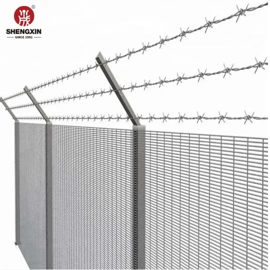 Securing Your Property: The Benefits of Anti-Climb Fence Panels