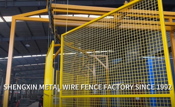 High-Quality 100ft Roll Chain Link Fencing for Durable Outdoor Protection