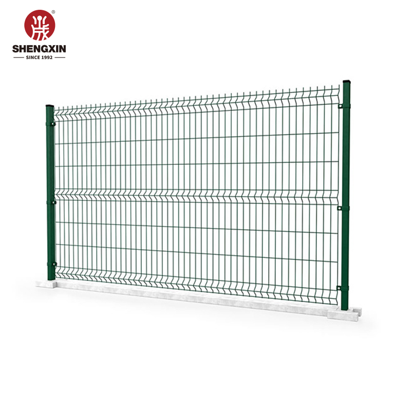 Custom Fabricated Temporary Chain Link Fencing Solutions for Versatile Uses