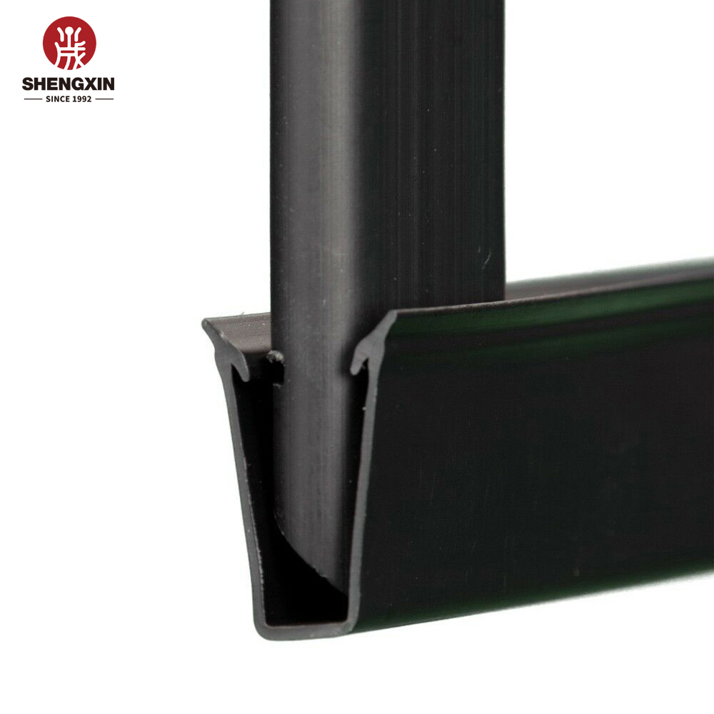 black chain link fence gate exporter