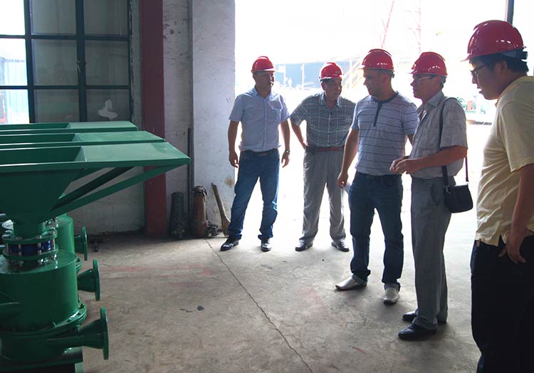 heavy gauge welded wire fence product