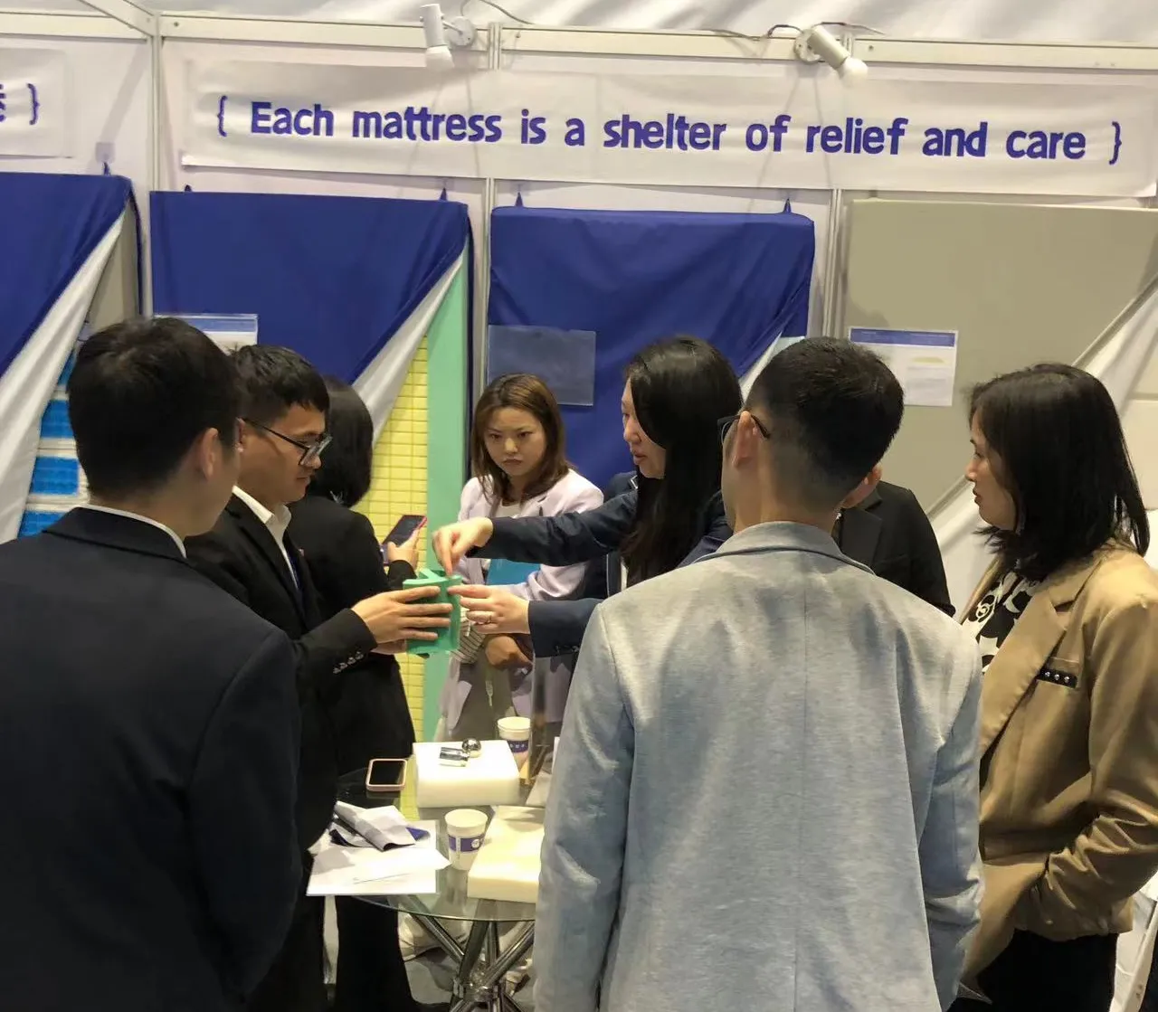 Choosing the Right ICU Bed Mattress: Enhancing Patient Comfort and Care