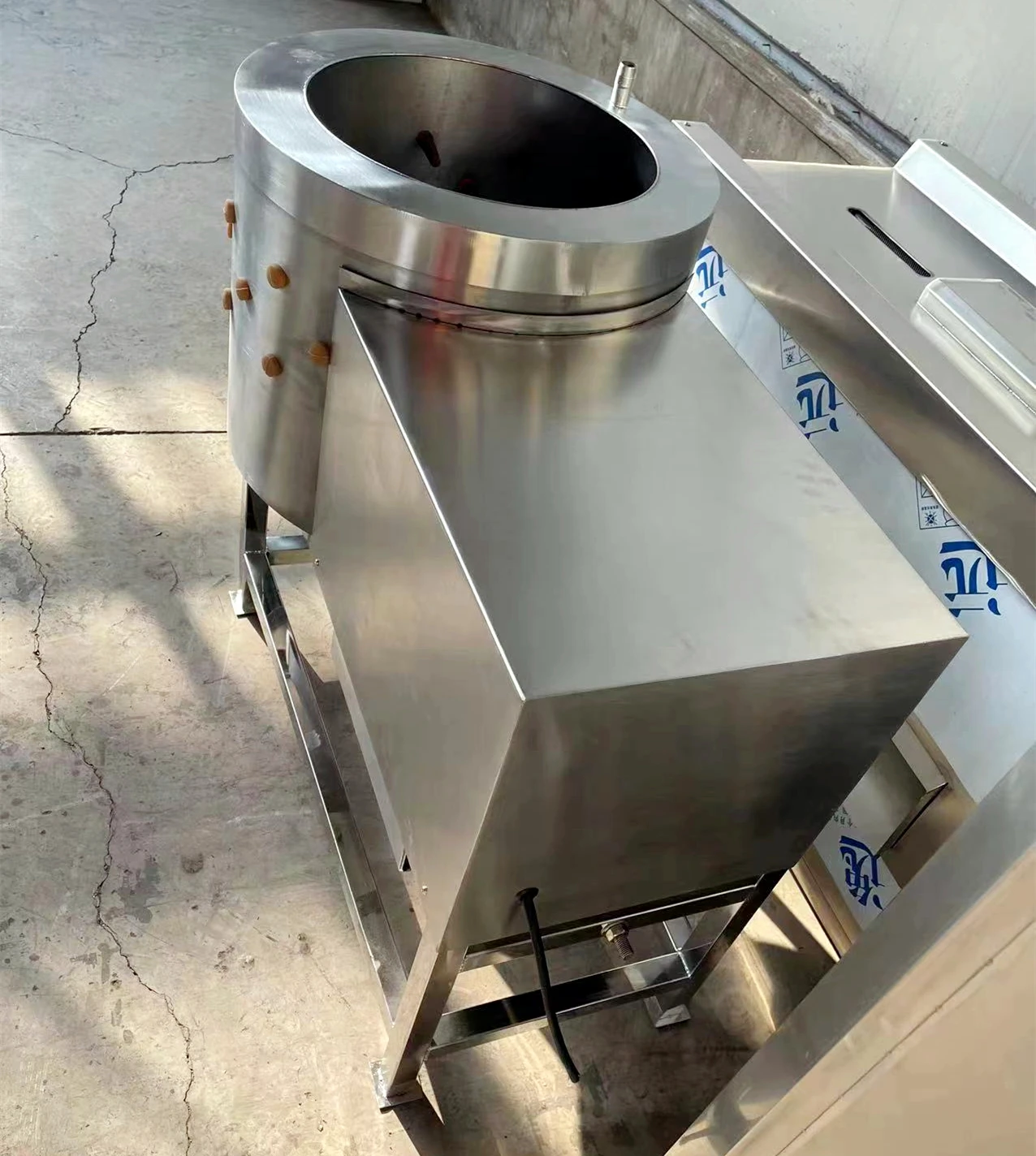 Exploring the Benefits and Practices of Cage-Free Poultry Farming for Sustainable Agriculture