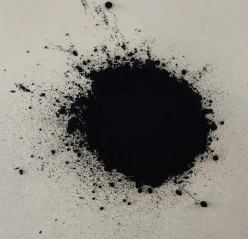 Hand Dyeing Techniques with Industrial Indigo: Artisanal Uses in Fabric Design