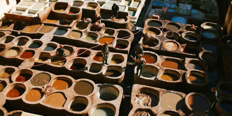 Sourcing Premium Indigo Dye for High-Quality Textiles and Crafting Projects