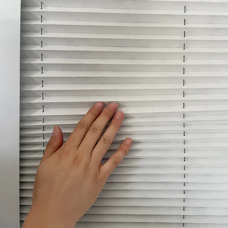 Aluminum Coated Sunshade 2-in-1 Pleated Screen Window