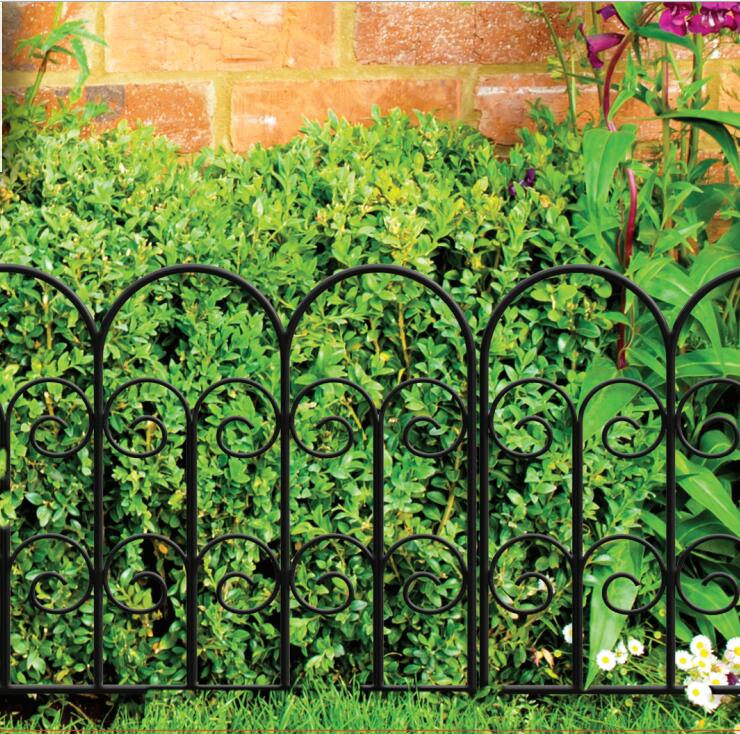 How to choose garden border fence that fits the budget of ordinary families