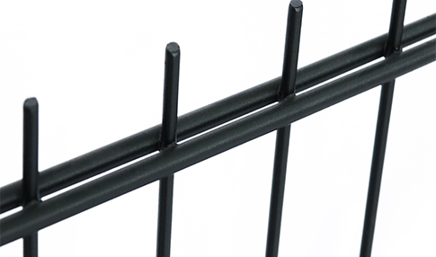 Versatile Metal Mesh Fence Screens for Enhanced Privacy and Security in Outdoor Spaces