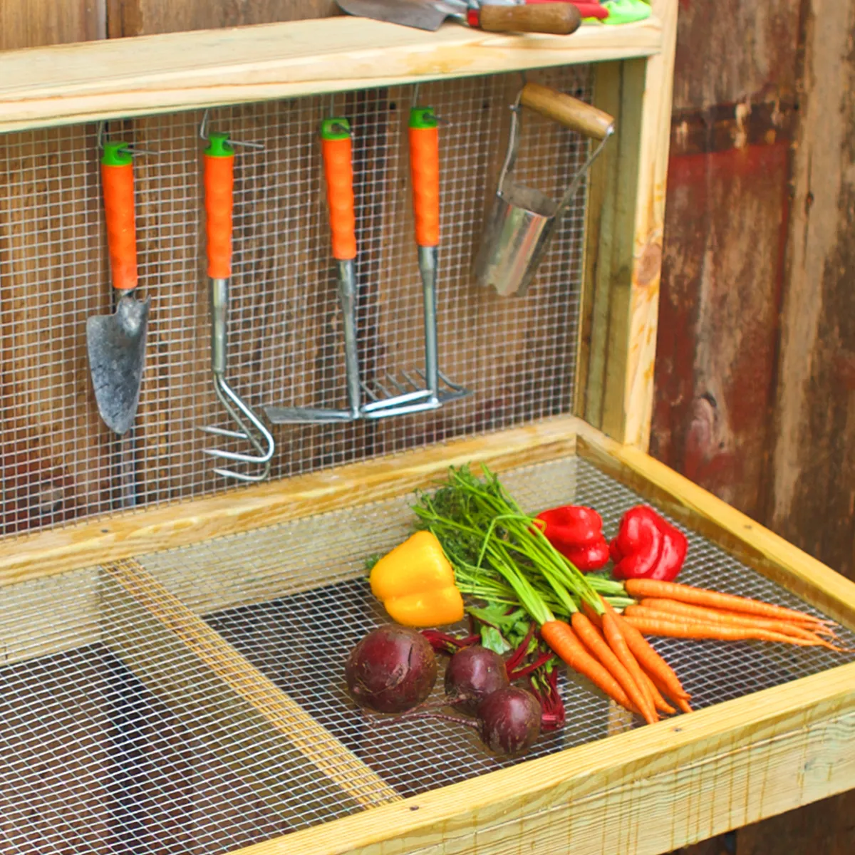 In Order to Ensure the Normal Operation of Equipment, The Role of Square Metal Mesh