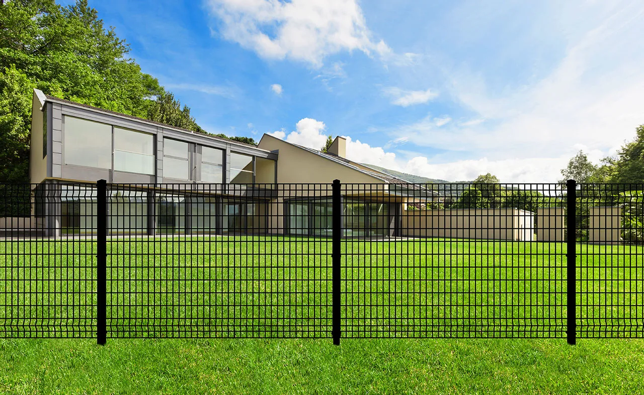 How to Choose a Euro Panel Fence