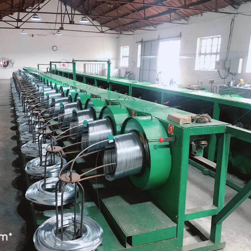 Different Styles and Varieties of Aluminum Fence Panels for Your Home