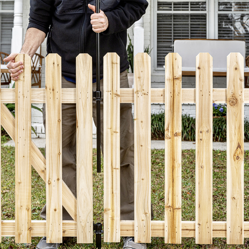 Gevangenis prikkeldraad hek