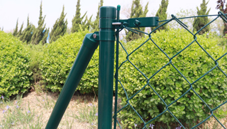 Durable Round Metal Post Caps for Enhanced Outdoor Aesthetics and Protection