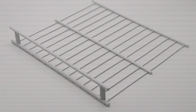 Using Twine for Tomato Trellises to Maximize Growth and Space Efficiency