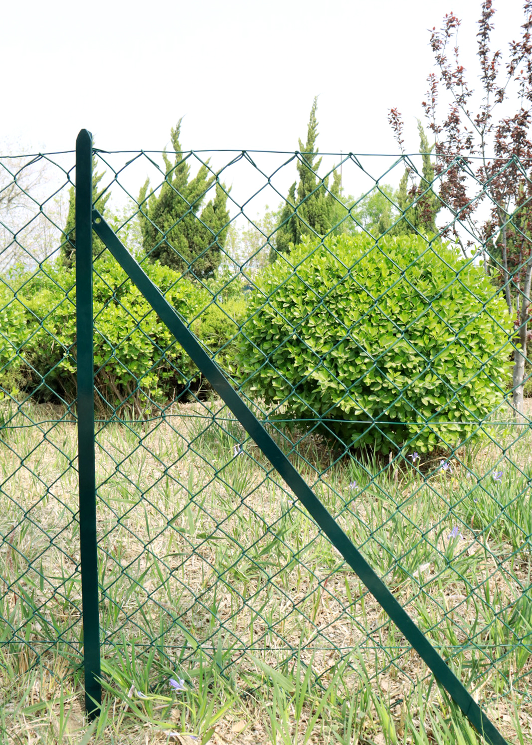 chain link gate installation