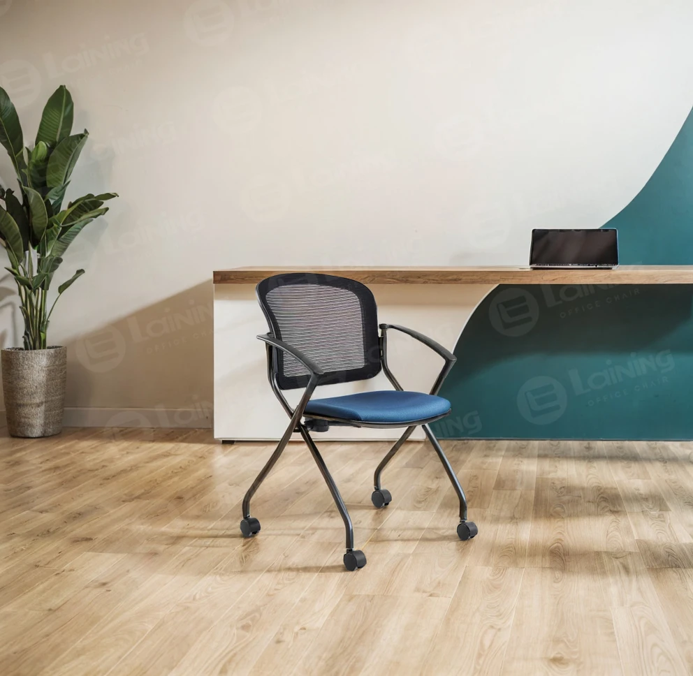Enhancing the Seating Experience: Adjustable Features and Health Benefits of Chair Accessories