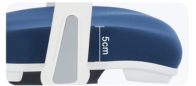 laining black leather guest chair