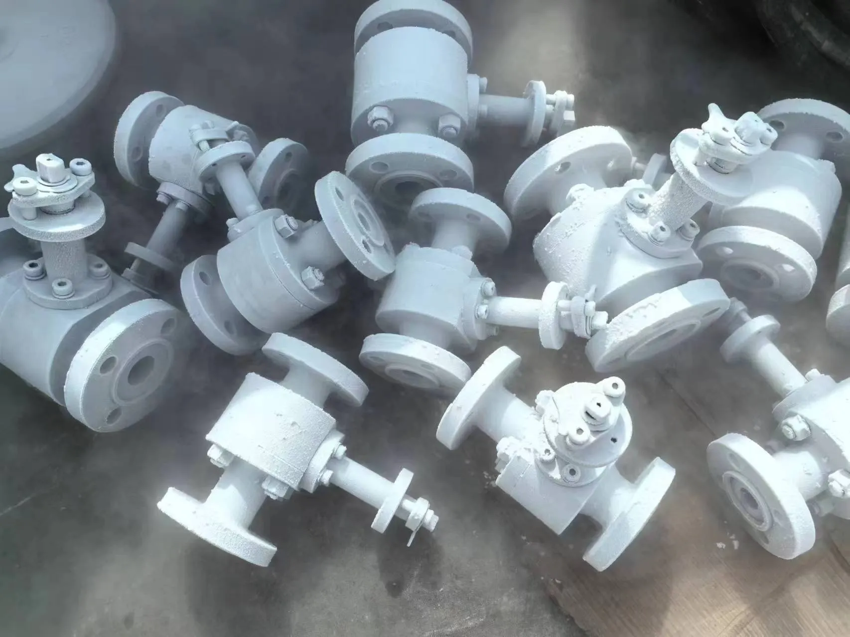 precision needle valve