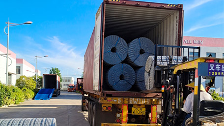 Durable Galvanized Steel Grating for Safe and Reliable Walkway Solutions in Various Applications