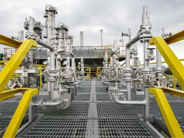 exterior metal floor grates