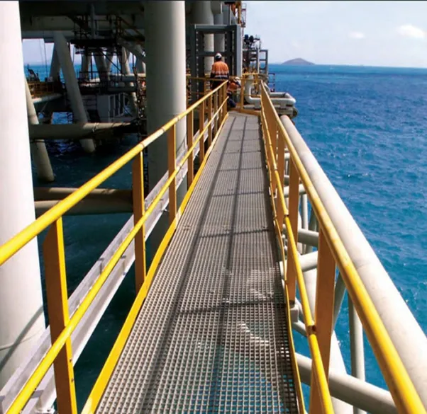 Ensuring Safety with Chain Link Helipad Perimeter Netting for Enhanced Security in Landing Areas Ensuring Safety with Chain Link Helipad Perimeter Netting for Enhanced Security in Landing Areas