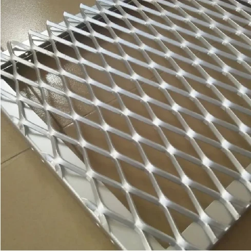 Coated Wire Mesh Panels for Enhanced Durability and Versatility in Various Applications