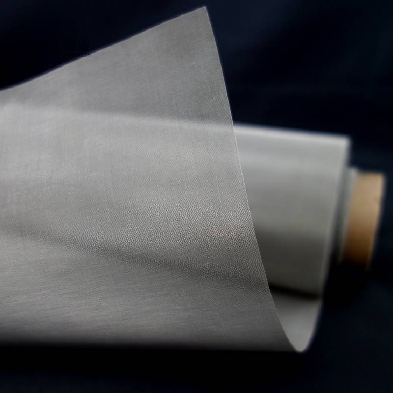 Creative Metal Wire Basket Designs for Home Organization and Decor