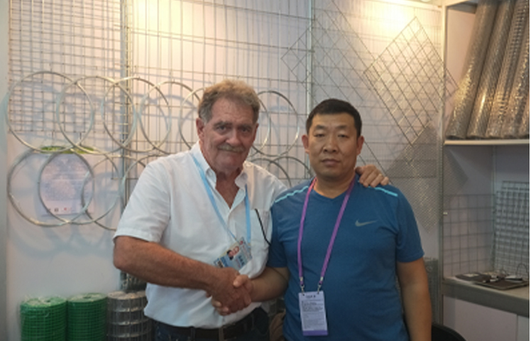 wire fence for cattle