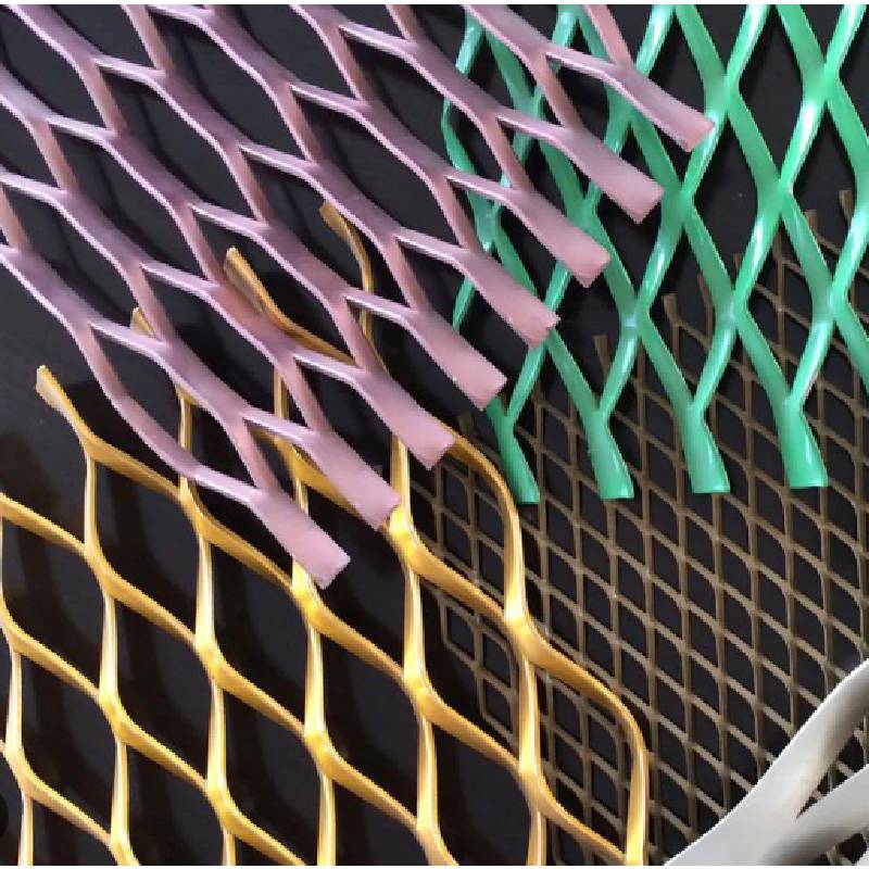 green wire mesh fencing