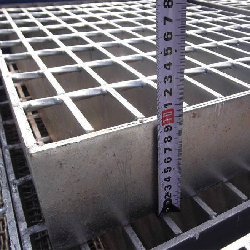 pipe fence with cattle panel