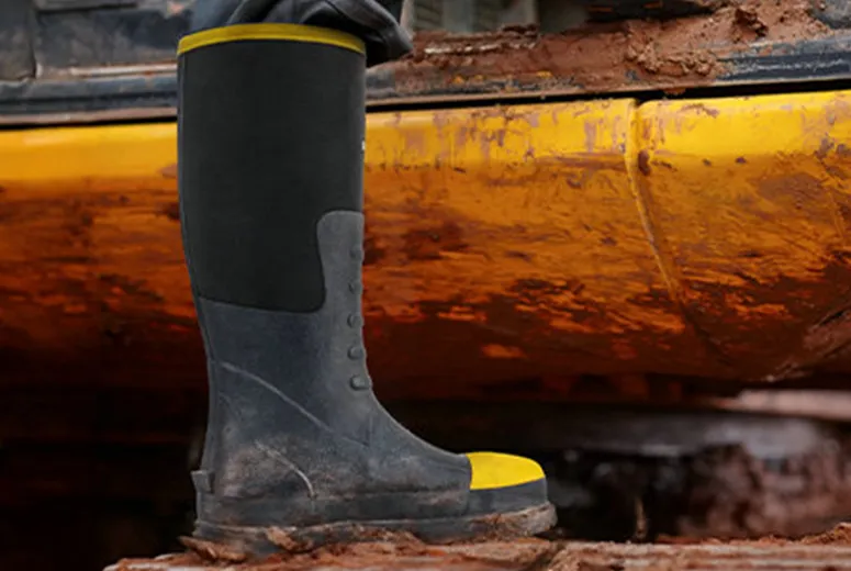 Black Boots Rubber: Durability and Style Combined​