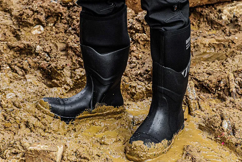Choosing the Best Safety Wellies: Protection, Types, And Key Features